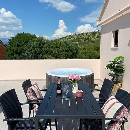 Apartman Nina Posedarje Buitenkant foto