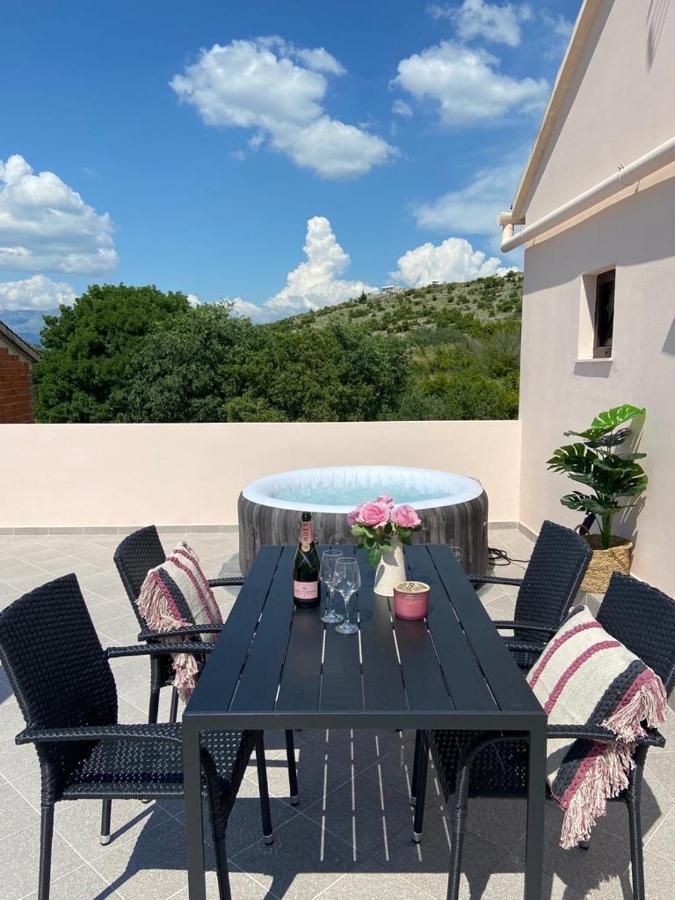 Apartman Nina Posedarje Buitenkant foto